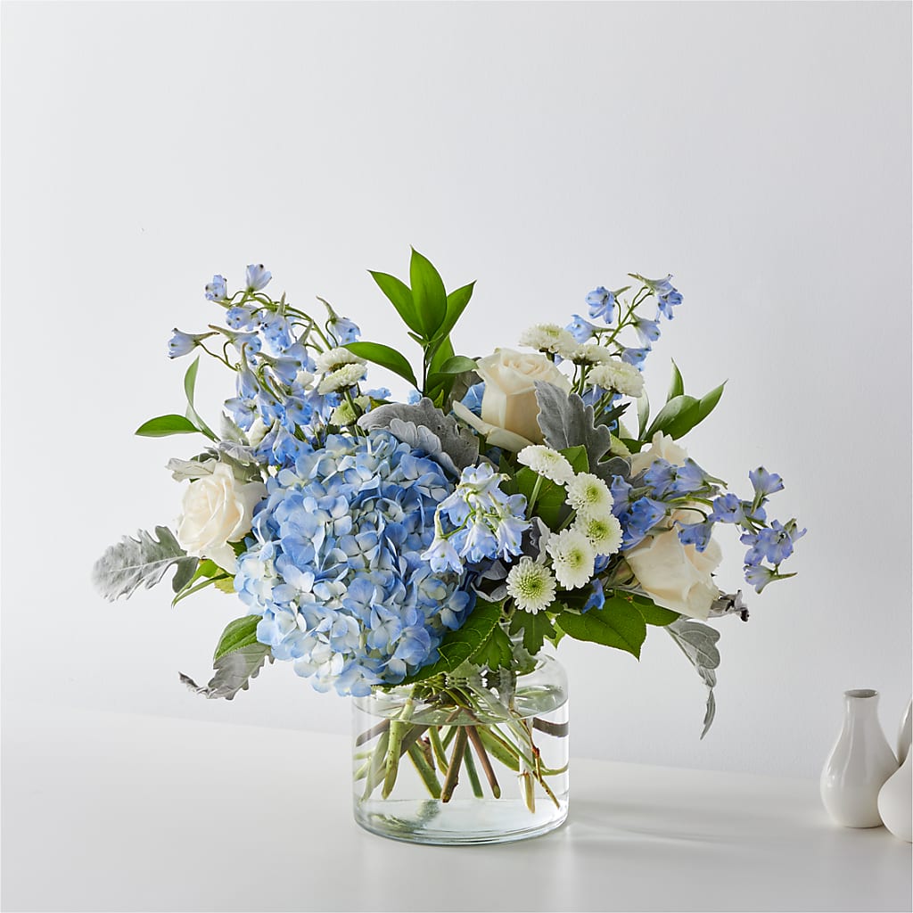 Coastal Blossom Bouquet – House Of Flowers, Breckenridge TX
