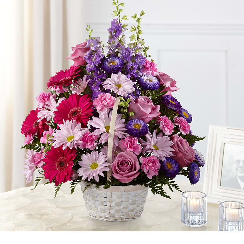 Pastel Peace Basket – House Of Flowers, Breckenridge TX