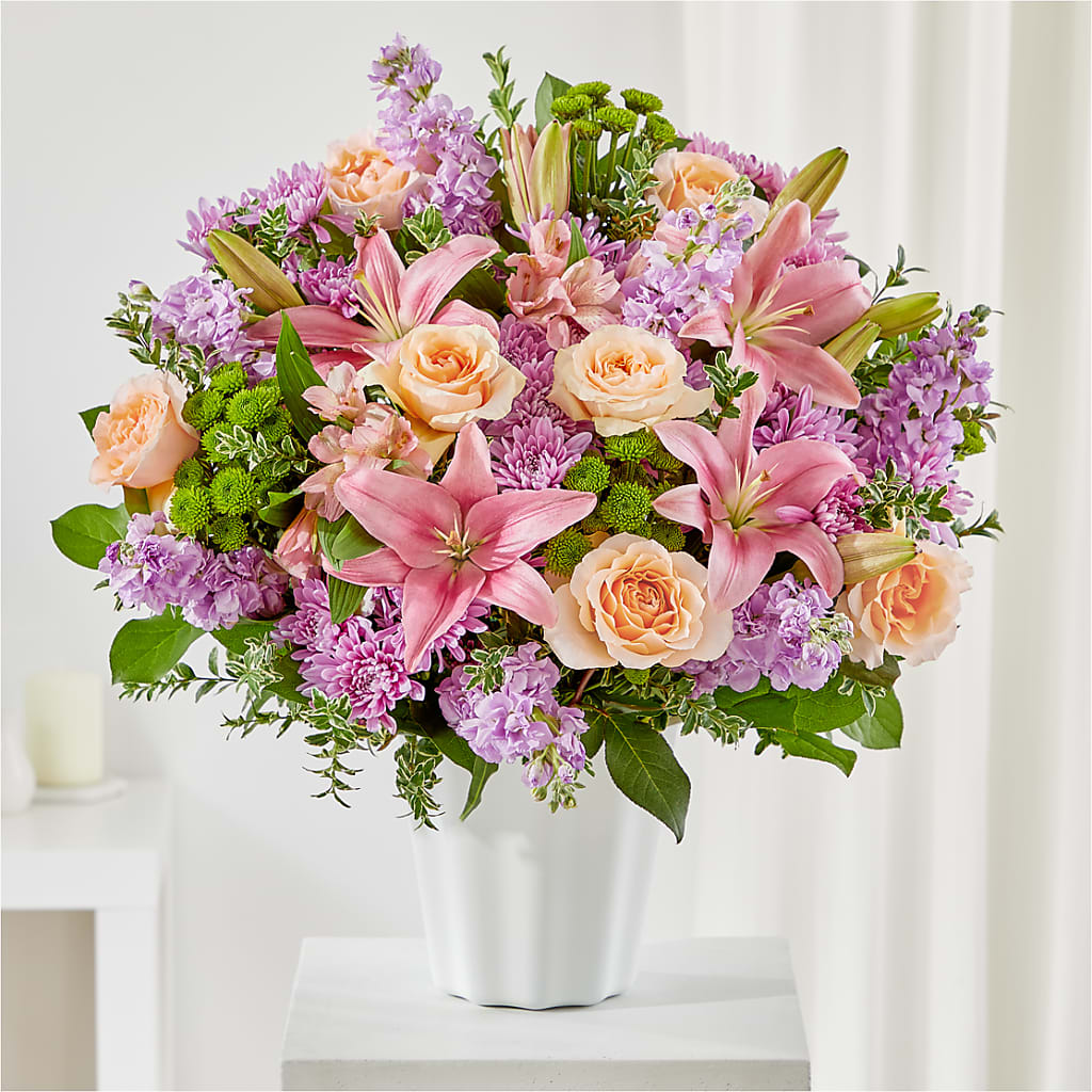 Supportive Embrace Tabletop Basket – House Of Flowers, Breckenridge TX