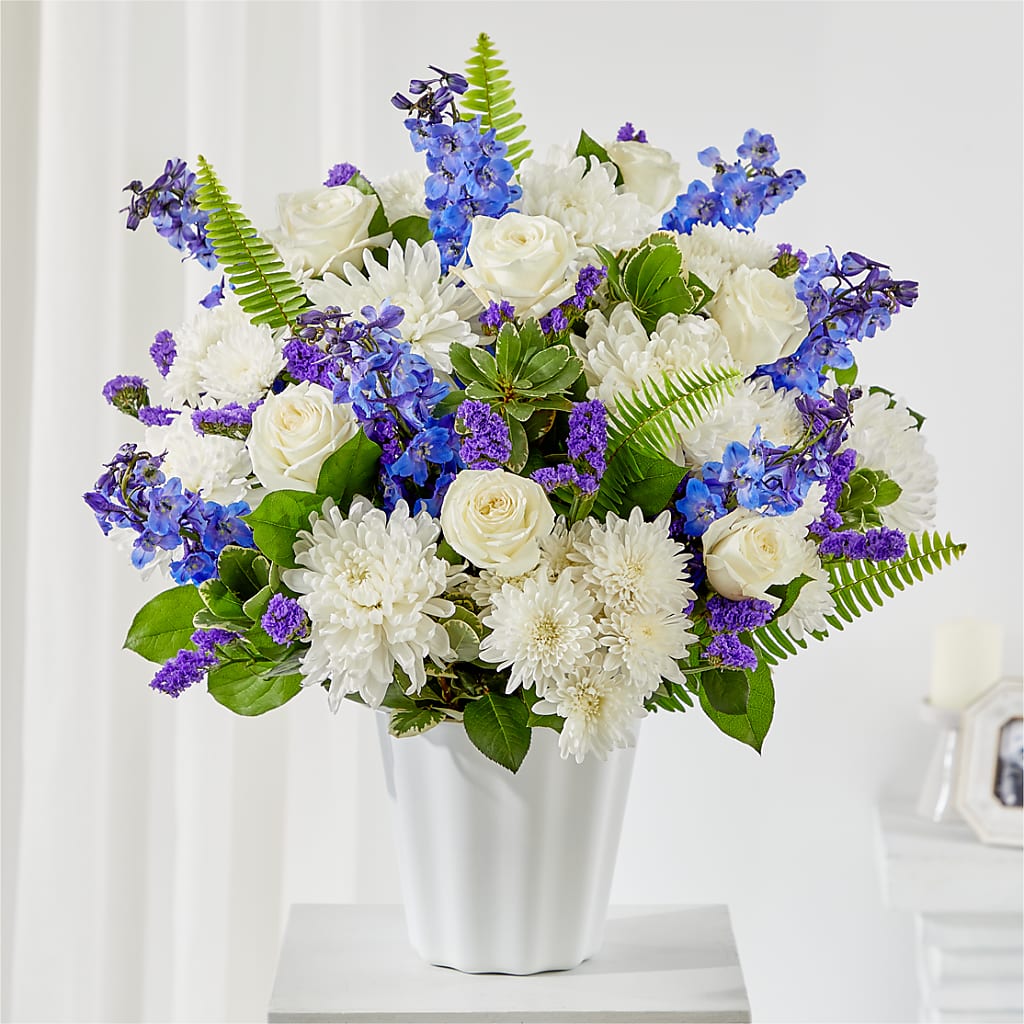 Hold Dear Tabletop Basket – House Of Flowers, Breckenridge TX