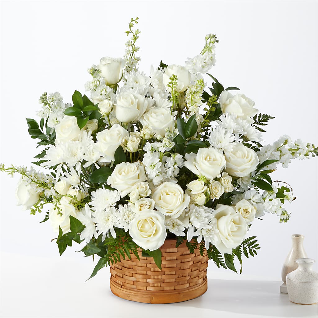 Heartfelt Condolences Arrangement – House Of Flowers, Breckenridge TX